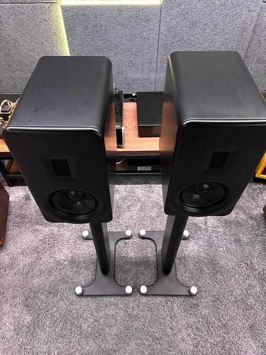 Полочная акустика PS Audio Aspen FR5