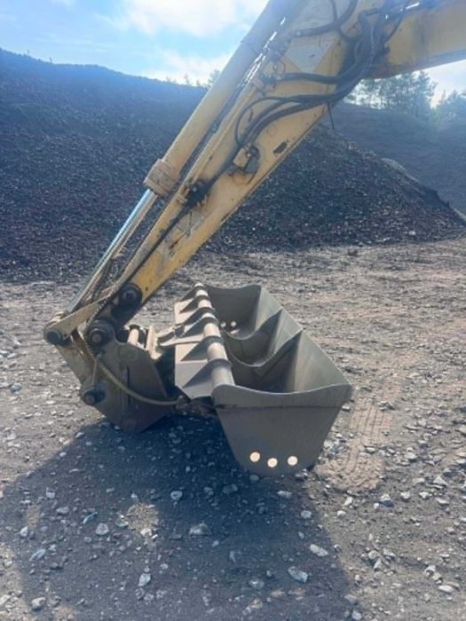 Koparka Kołowa Komatsu Pw 130