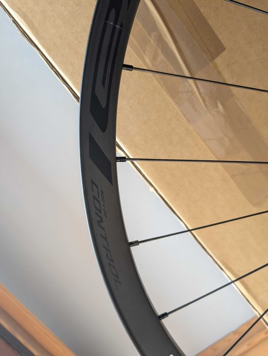 Koła Specialized Roval CONTROL CARBON 29 6B