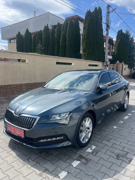 Skoda Superb 2020 року у відмінному стані. Обслужений.