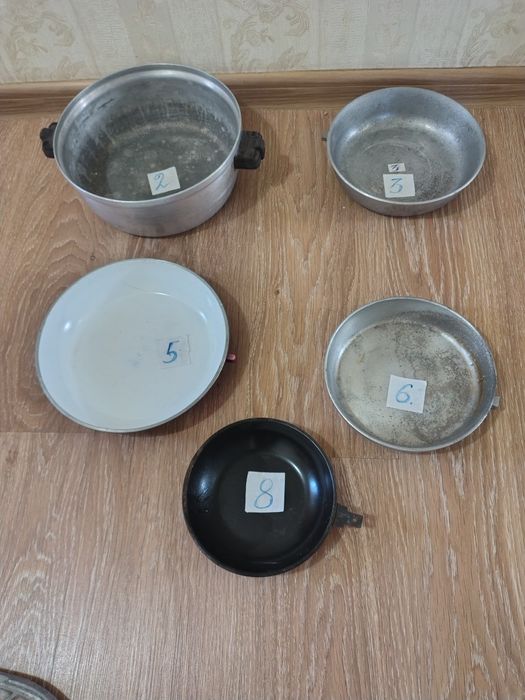 Форма для льда,для запеканок ,для кексов и пасок.Подставка под горячее