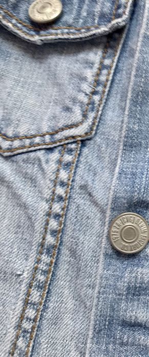 Джинсова куртка Zara 7-8 років