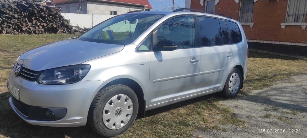 Volkswagen Touran 2012