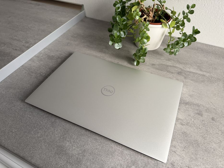 Dell XPS 9520 | i7 | 32GB RAM | 1TB SSD | Dotykowy OLED 3.5K | Stan Idealny / Jak Nowy