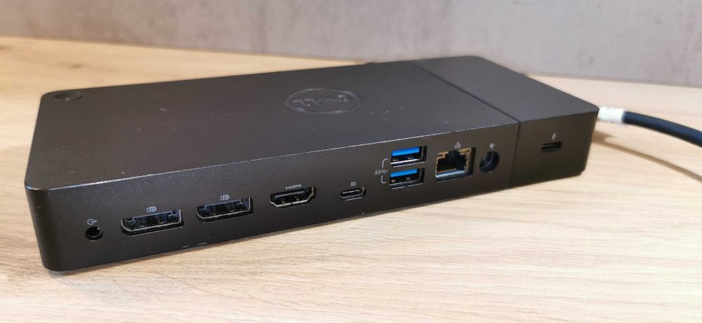 Stacja dokująca Dell WD19 z zasilaczem 130W Cała seria Dell Latitude