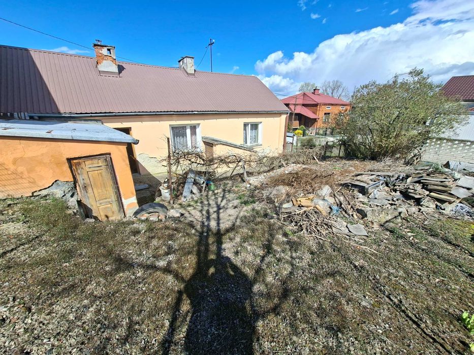 Sprzedam dom z garażem w Dwikozach