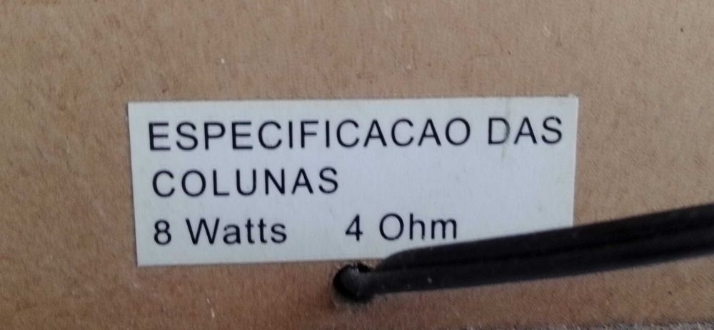 Colunas de som em ótimo estado