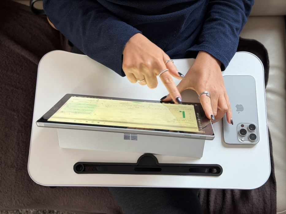 Mesa dobrável para portátil - branca