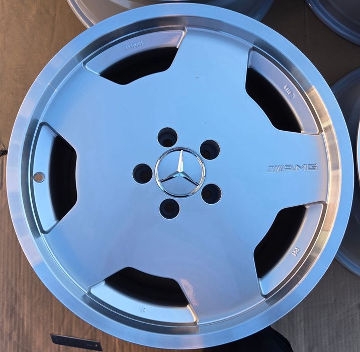 Felgi Mercedes Monoblock AMG 129 126 124 E500 8,5x18 ET25 5x112