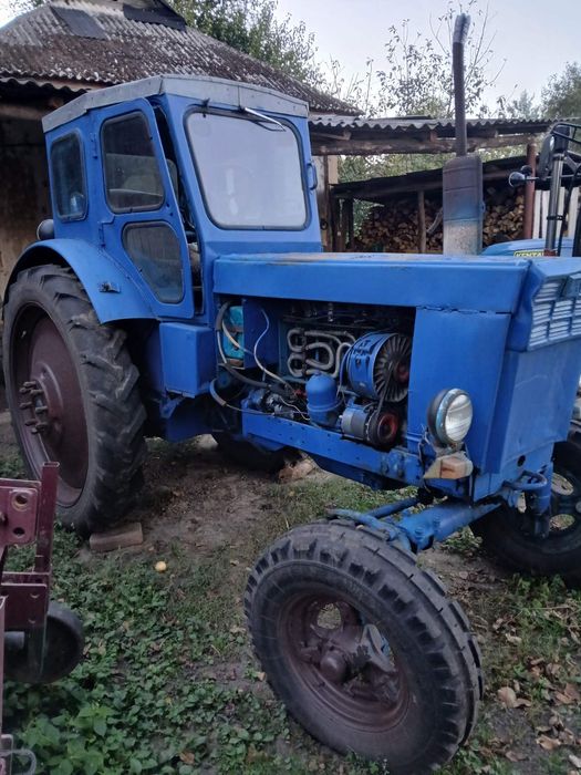 Продається трактор Т40 в робочому стані.сумська Роменський.