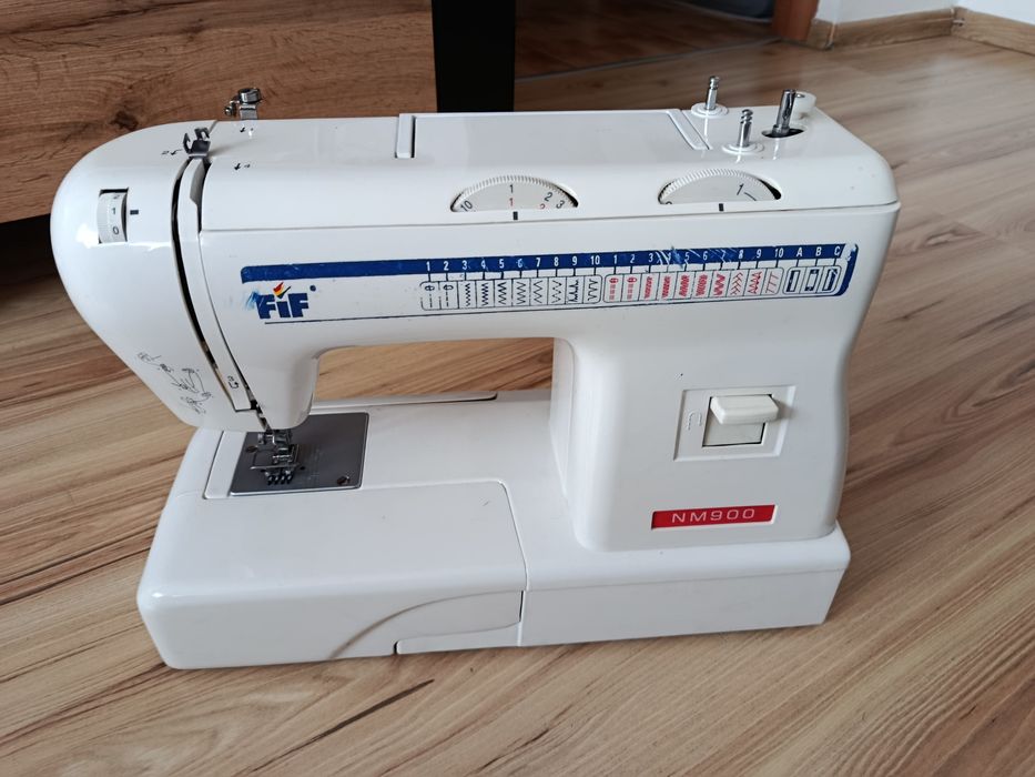 Maszyna do szycia FIF NM 900