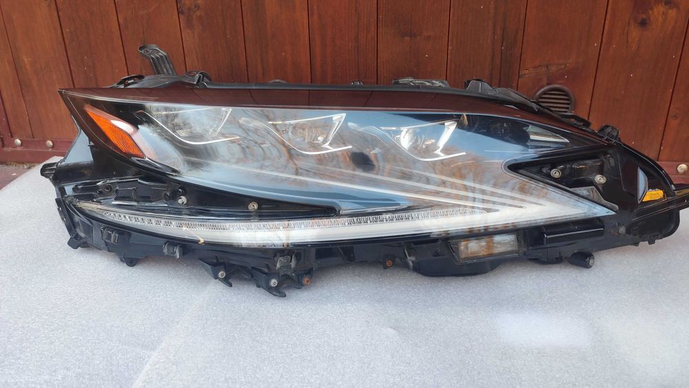LEXUS LS LS500 LS500H 18- Reflektor Lampa LED USA