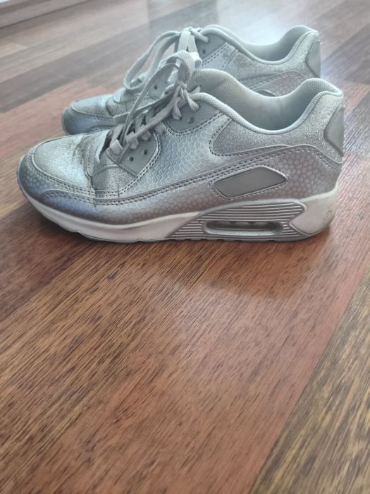 Sprzedam buty 41, dla kobiet