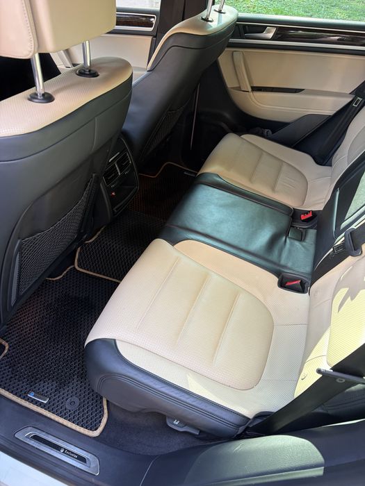 Продам  vw touareg 3.0 tdi. Ідеальний. Офіційний