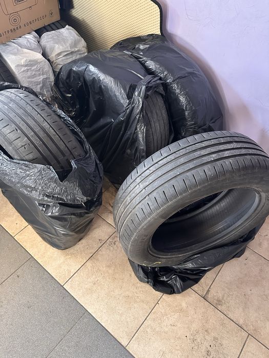 Комплект шин 235/55/19 літо