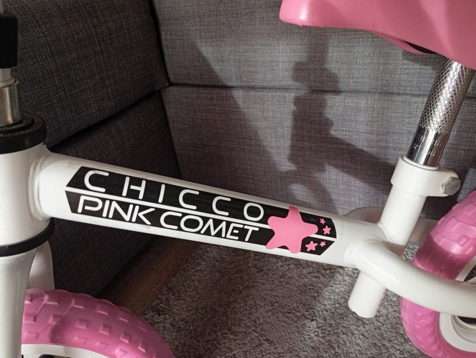 Bicicleta de Aprendizagem, sem pedais, da marca Chicco