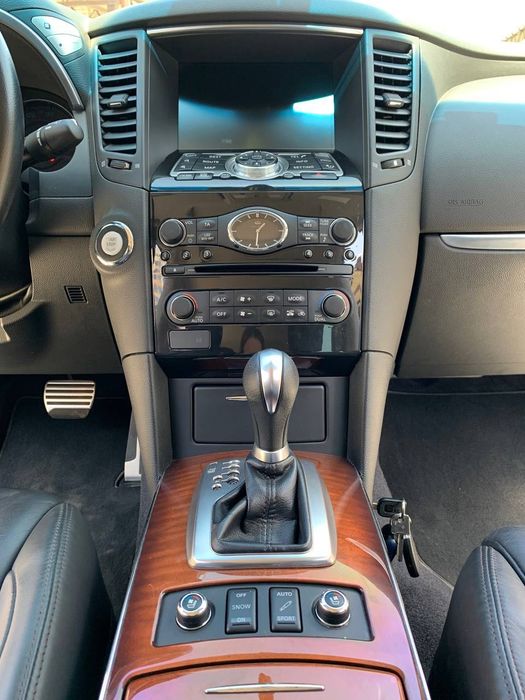Infiniti FX 37S продам