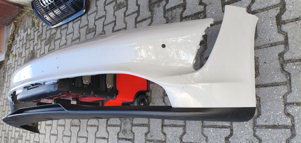 Zderzak przedni Porsche Taycan 9J1