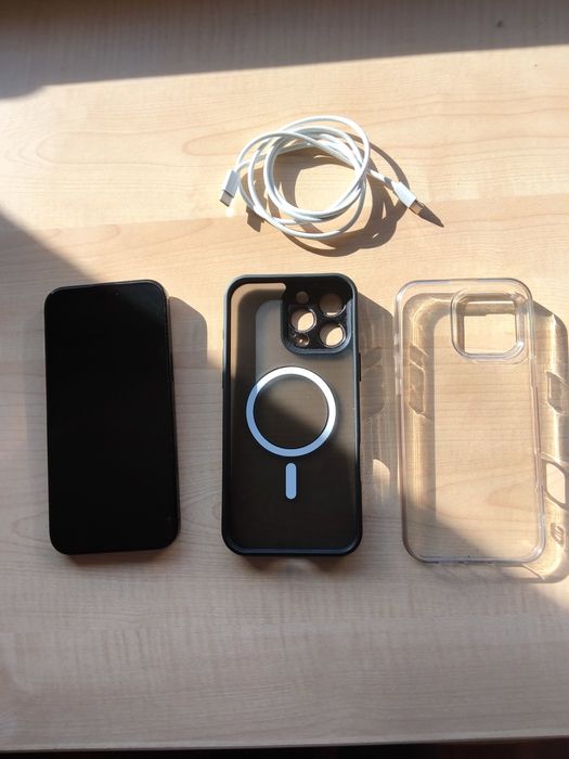 iPhone 16 Pro Max 256GB - Bateria 98% - Como Novo