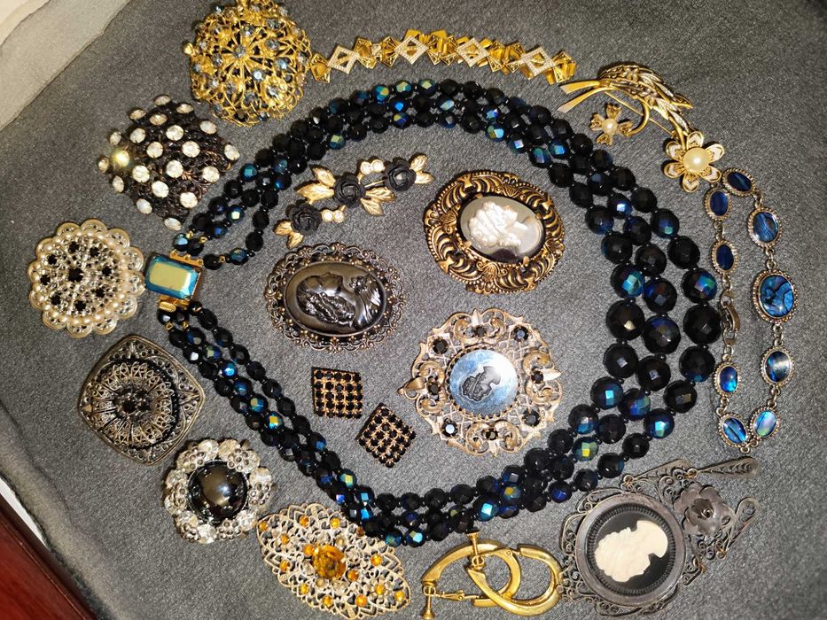 Брошь кольцо Чехия брошка янтарная  бусы сатин СССР браслет Дамаскин