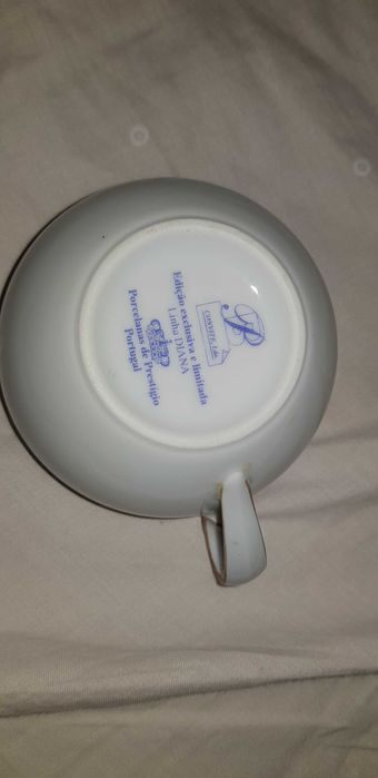 Porcelana edição exclusiva e limitada