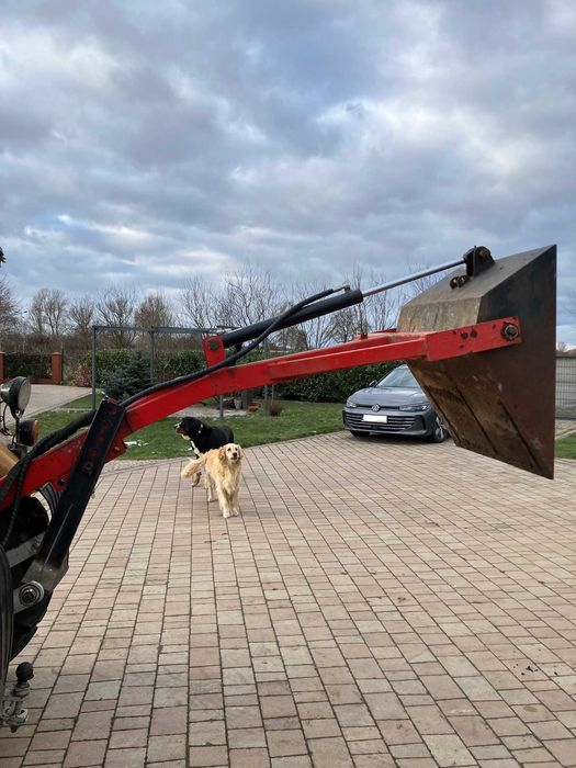 ładowacz na tył ciągnika TUZ, łyżka otwierana hydraulicznie