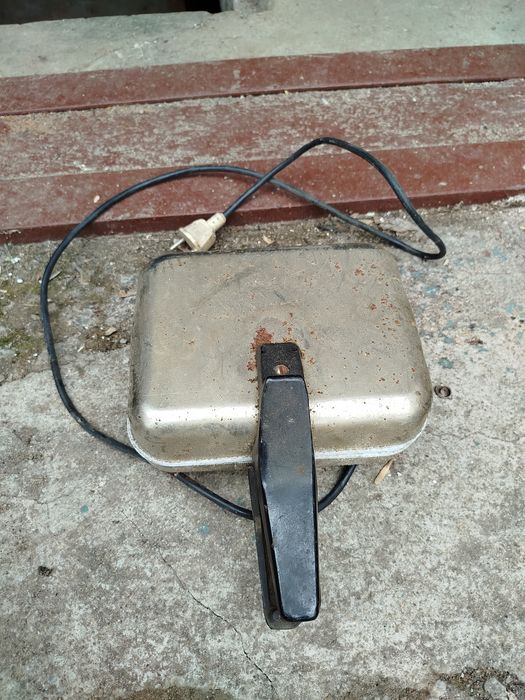 Вафельница времён СССР