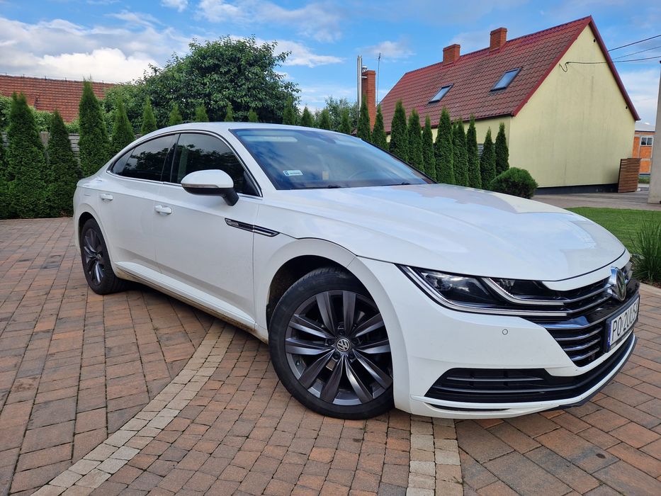 Arteon 2.0 TSI mały przebieg Polski salon.