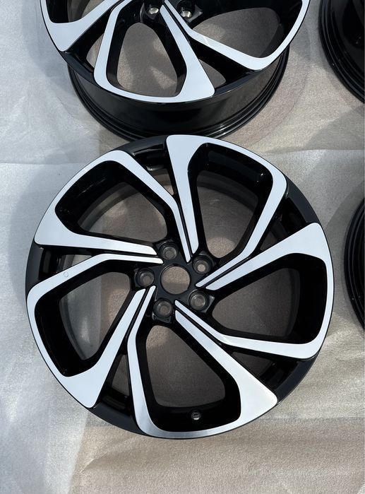 Диски оригінал нові Reno Scenic 5/114,3 r20