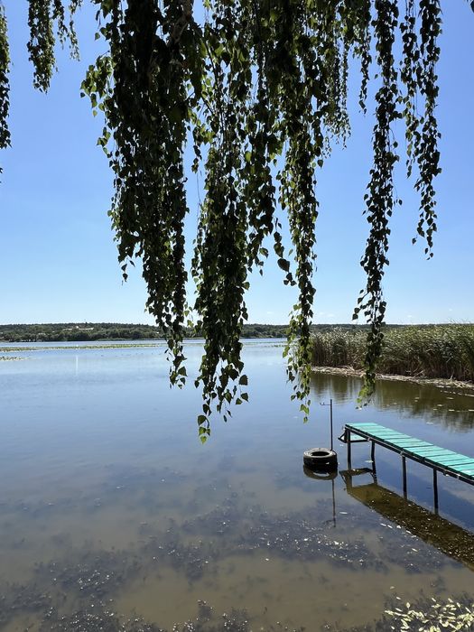 Продам будинок на березі річки!