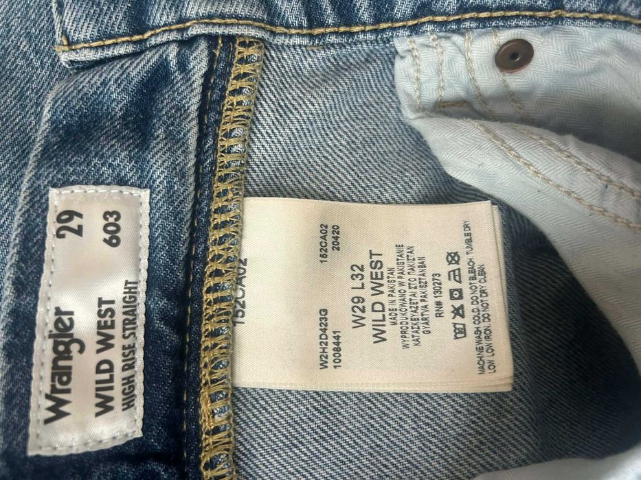 Jeansy jasne Wrangler