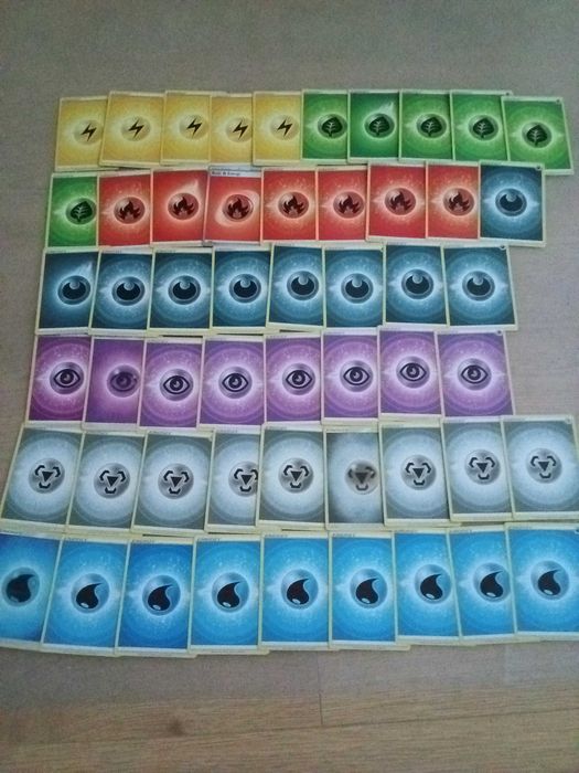 Pokemon Karty 216 sztuk