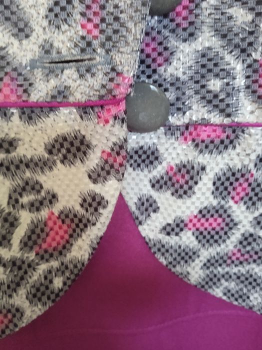 Sukienka z baskinką