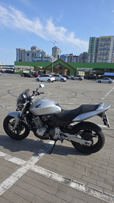 Honda Hornet CB 600 F 2003 в отличном состоянии