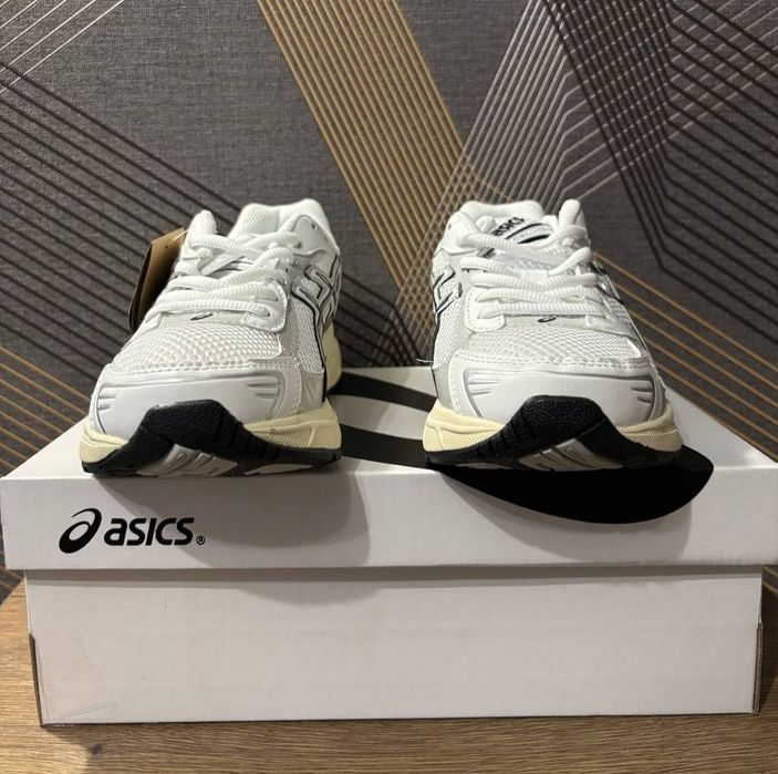 ASICS gel 1130 чоловічі кросівки 41;42 розмір