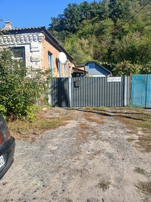 Продад частину будинку