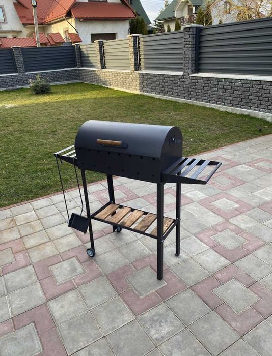 Мангал для домашнього шашлику з кришкою метал 4 мм на 8 шампурів