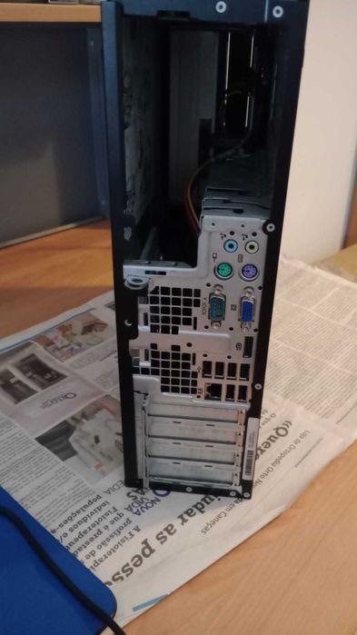 caixa pc HP 8000 small form factor