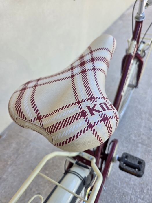Bicicleta Cinzia Kilt clássica com pouco uso