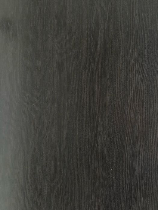 Szafa ikea pax z drzwiami przesuwnymi i pułkami modułowymi