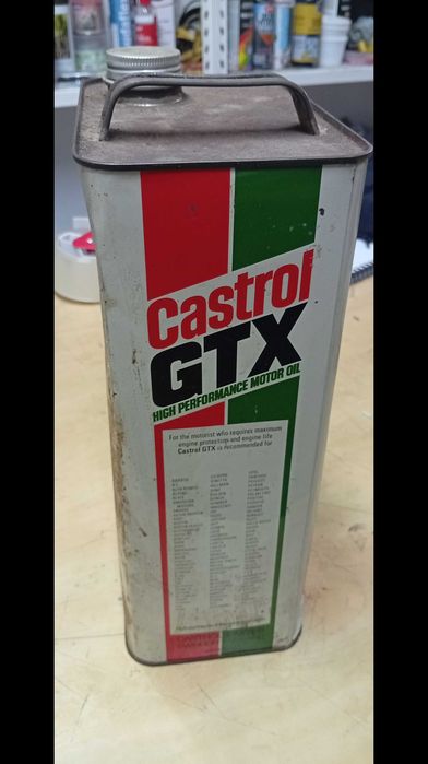 Lata de óleo Castrol GTX
