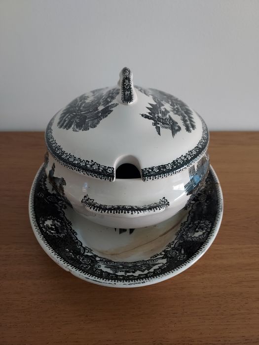 Terrina + Travessa Porcelana Sacavém Estátua