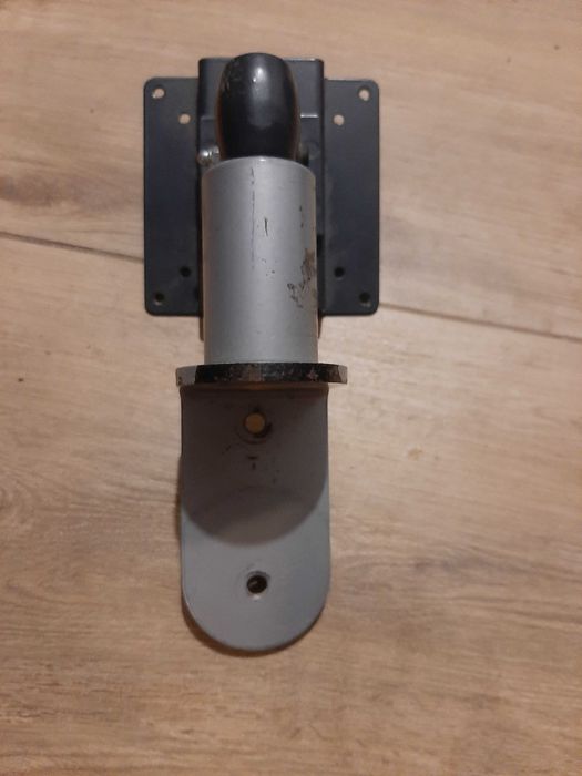 uchwyt scienny do tv lub monitora bardzo masywny regulowany