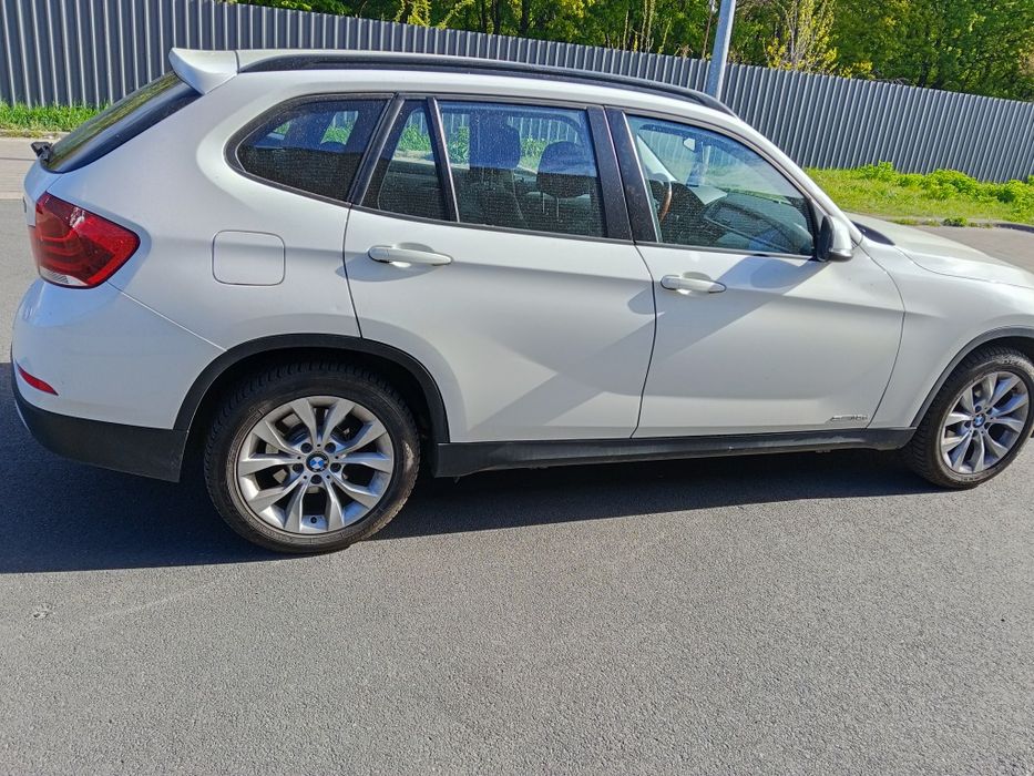 Sprzedam Zamienie  BMW X1 rok 2013