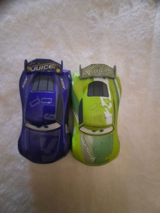 2 carrinhos por 2 euros