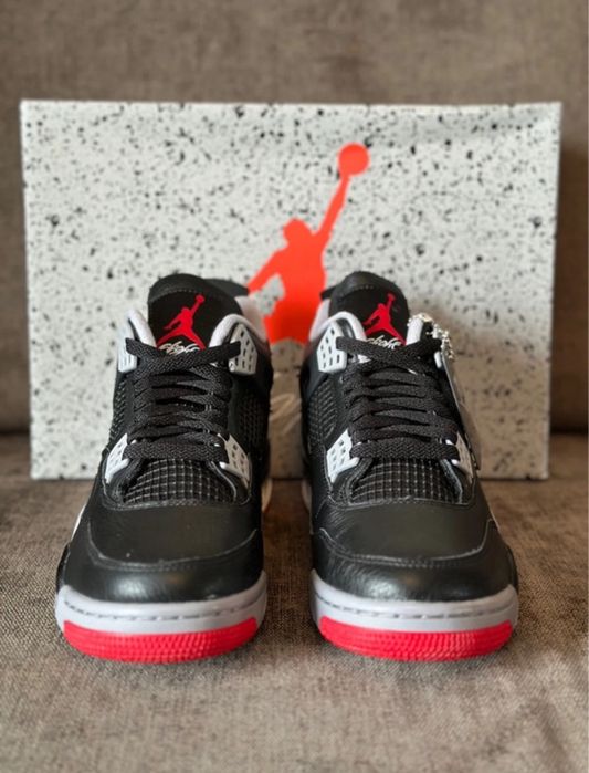 Nike Air jordan 4 "Bred Reimagined"