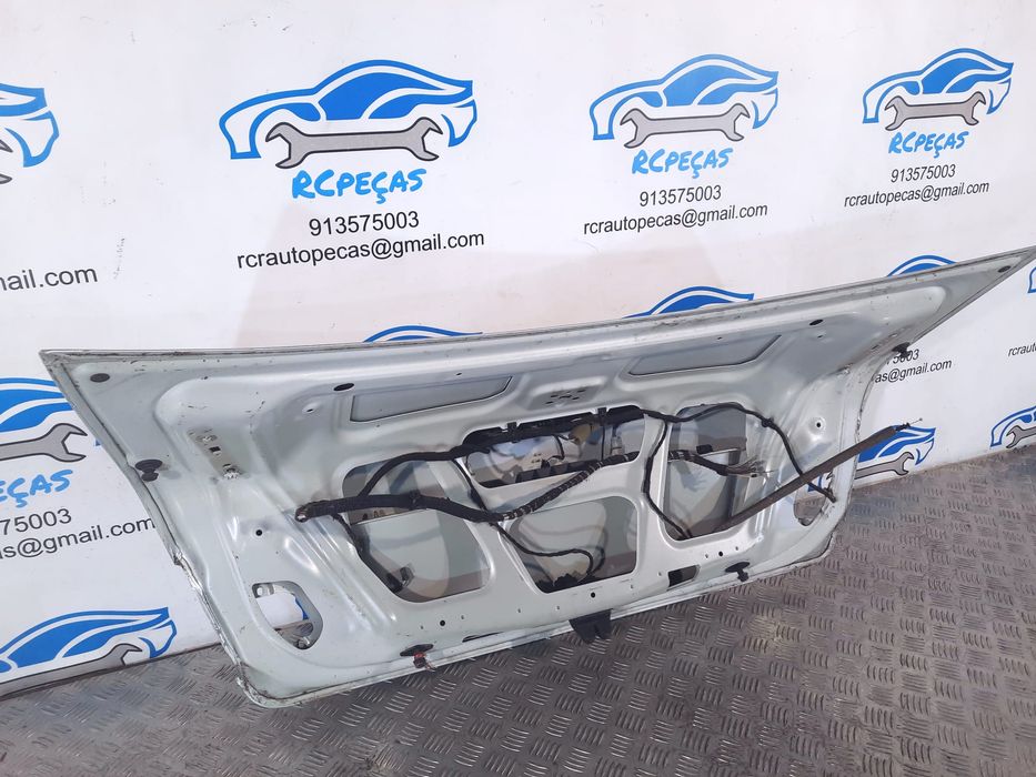 PORTA TAMPA MALA MERCEDES BENZ CLASS E C207 W207 COUPE A2077500175
