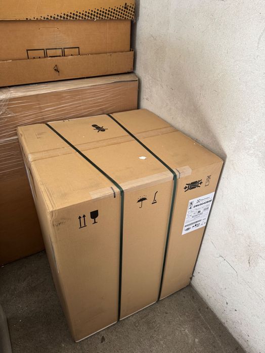Chłodziarka na wino Electrolux EWUS040B8B NOWA nierozpakowana