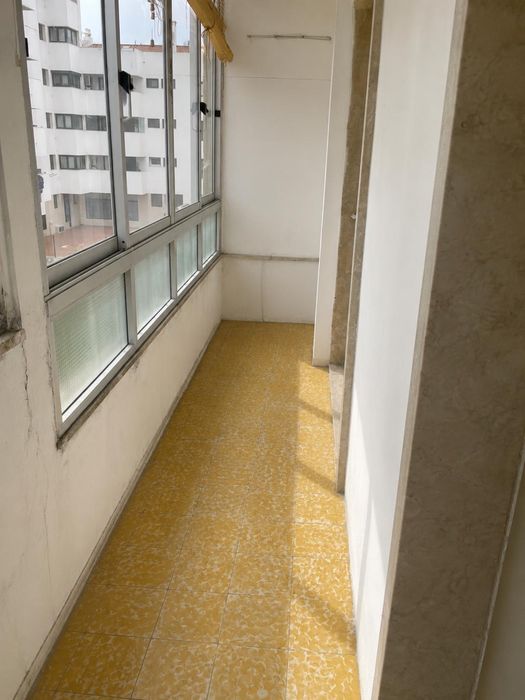 Arrendo apartamento Benfica