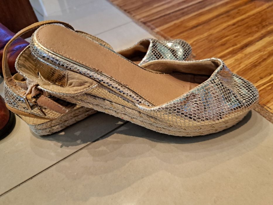 Markowe buty 5 par pakiet r 39